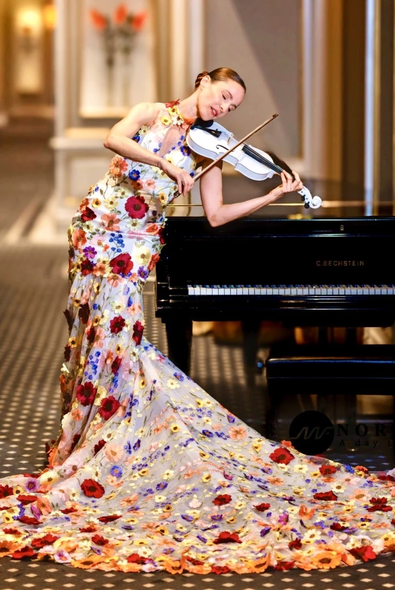 kirsti.music AS | Kirsti Hille - Violin Artist - Book for your event